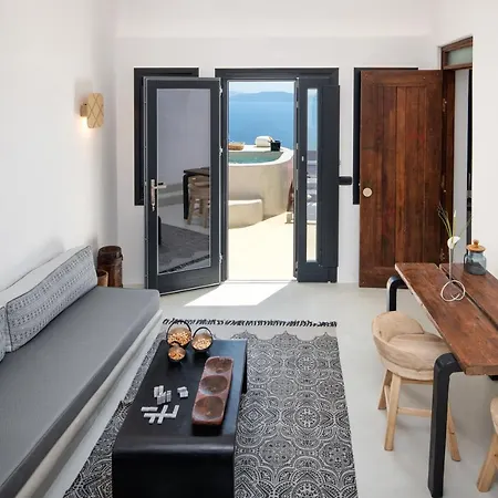 Satori Caves By Thireon * Oia (Santorini)